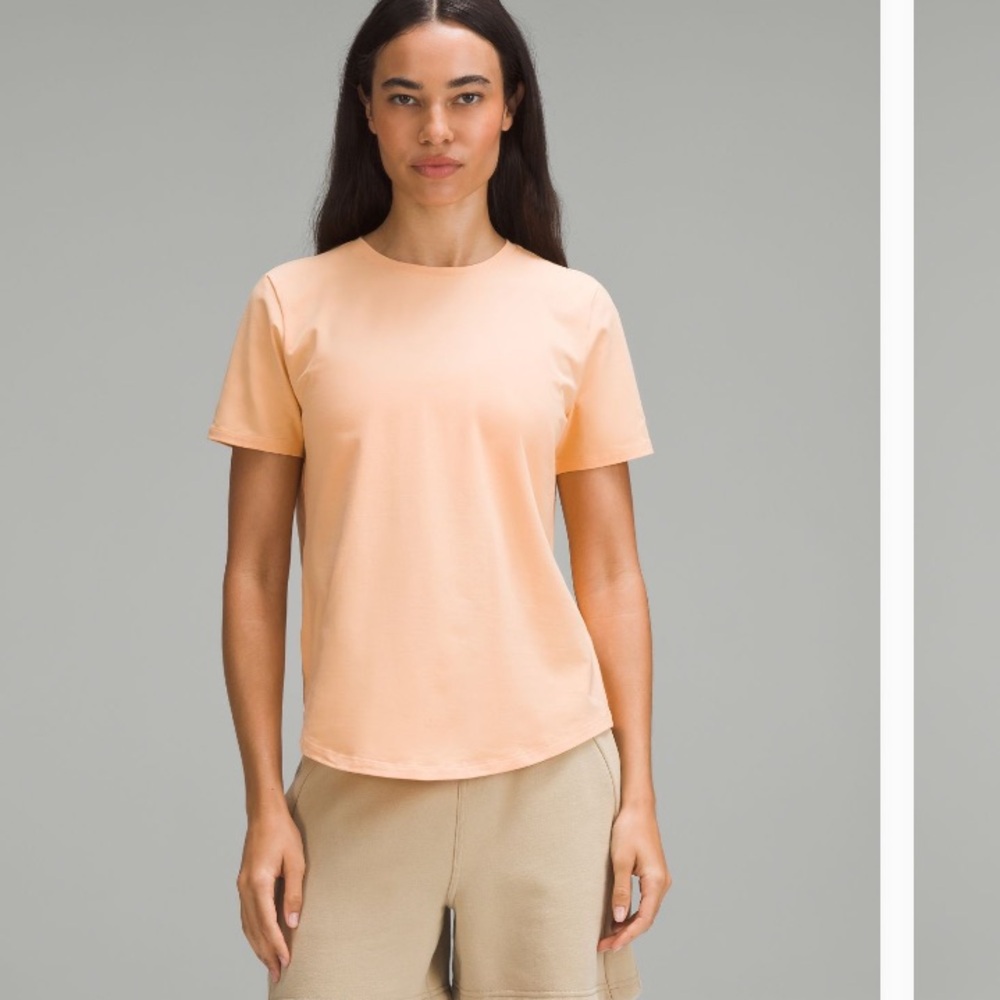 Lululemon love crew neck t shirt